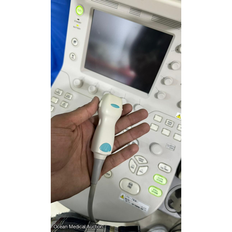 Toshiba Xario 200 with convex, linear and cardiac probe