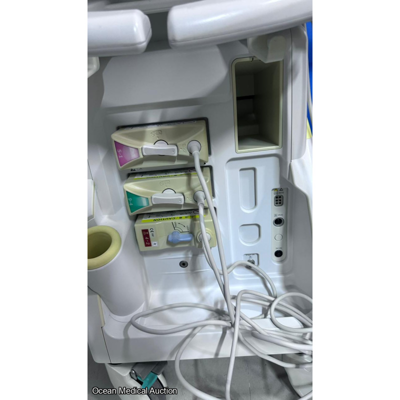 Hitachi avius ultrasound with convex,linear and cardiac probe