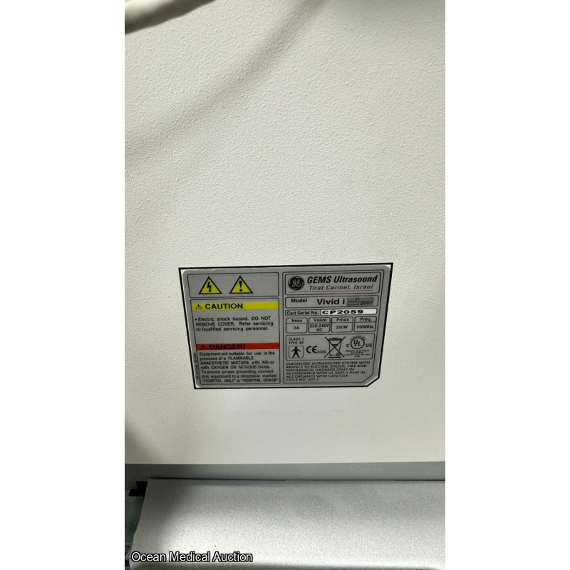 GE Vivid i Portable Ultrasound System (2007) with 3S-RS Cardiac Probe